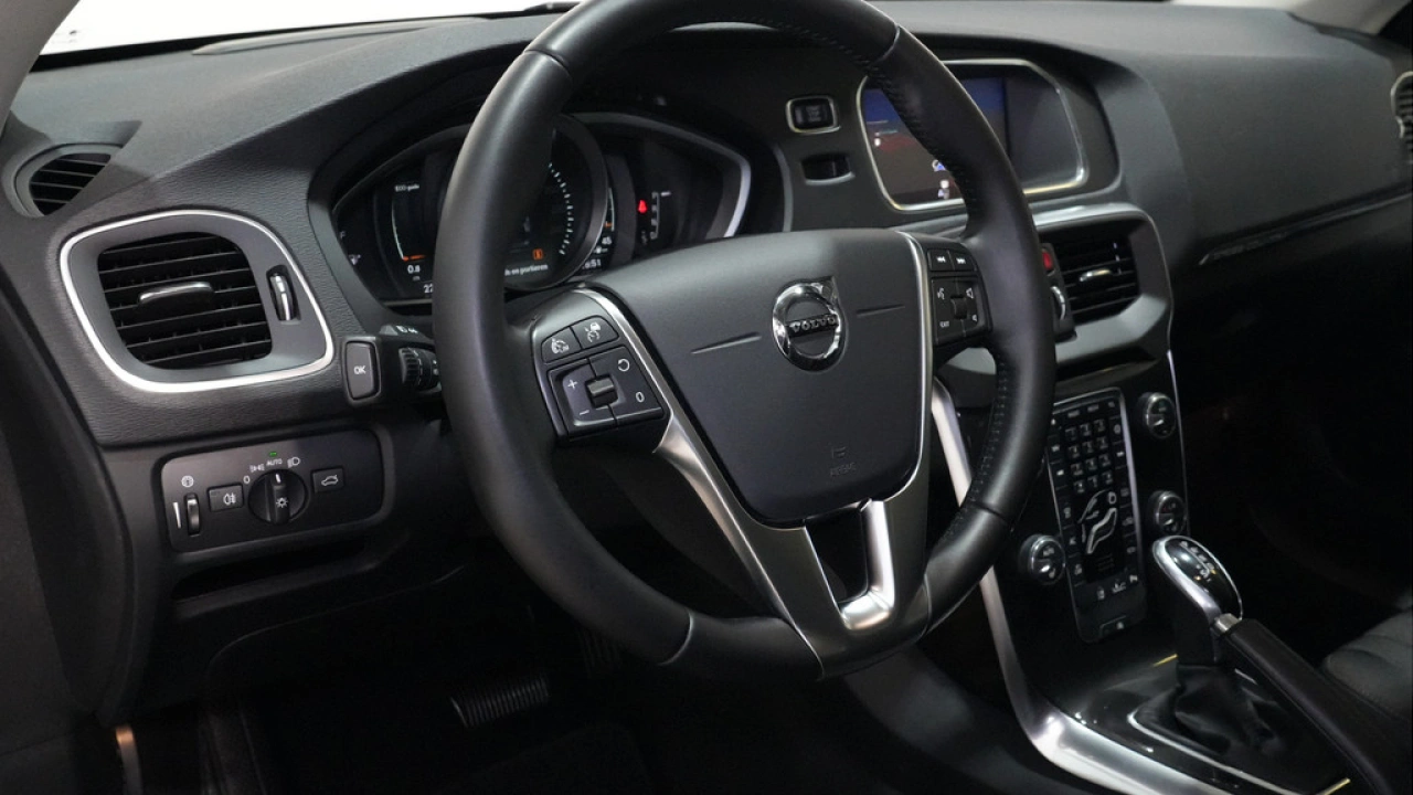 Volvo V40 Cross Country 1.5 T3 150pk Automaat Nordic