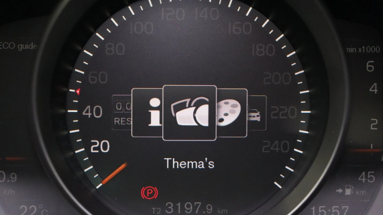 Volvo V40 Cross Country 1.5 T3 150pk Automaat Nordic