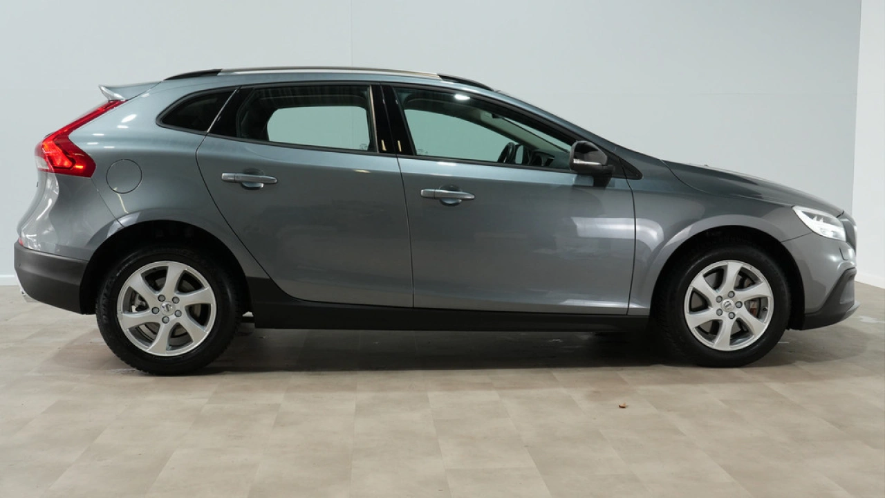 Volvo V40 Cross Country 1.5 T3 150pk Automaat Nordic