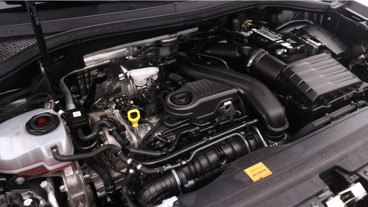 Volkswagen Tiguan 1.5 TSI 150pk DSG Life Business Navigatie Trekhaak