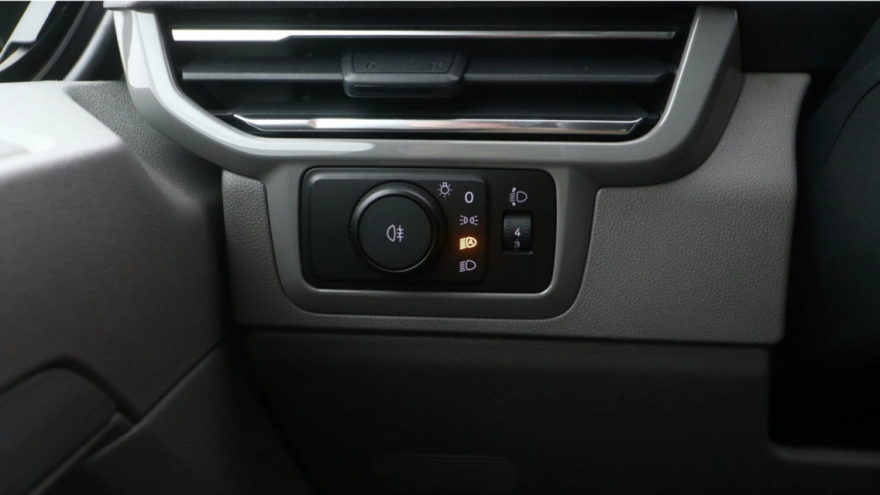 VW Bedrijfswagens Transporter L2H1 PHEV 2.5 eHybrid 233pk 16,5kWh Automaat Life