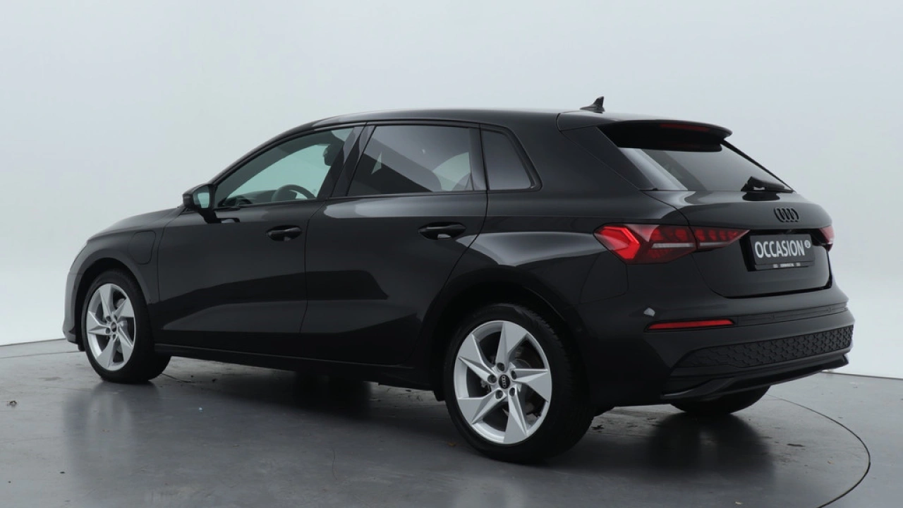 Audi A3 Sportback 40 TFSI e 204PK Advanced edition | Stoelverwarming | Camera | Carplay |