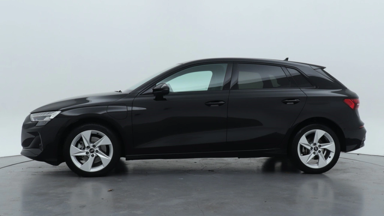 Audi A3 Sportback 40 TFSI e 204PK Advanced edition | Stoelverwarming | Camera | Carplay |