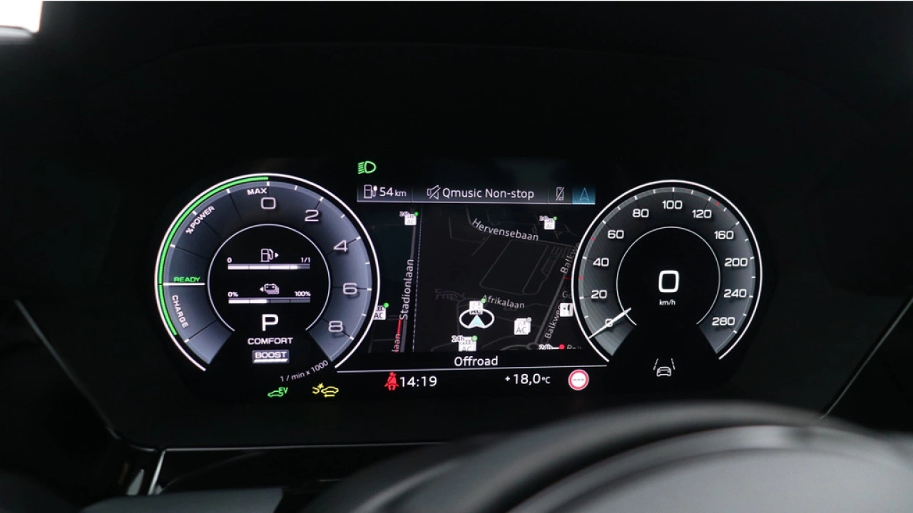 Audi A3 Sportback 40 TFSI e 204PK Advanced edition | Stoelverwarming | Camera | Carplay |