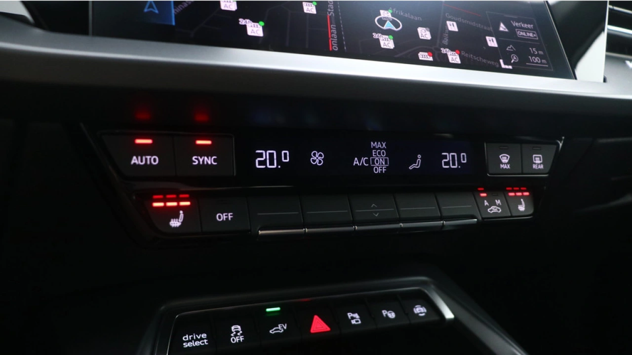 Audi A3 Sportback 40 TFSI e 204PK Advanced edition | Stoelverwarming | Camera | Carplay |