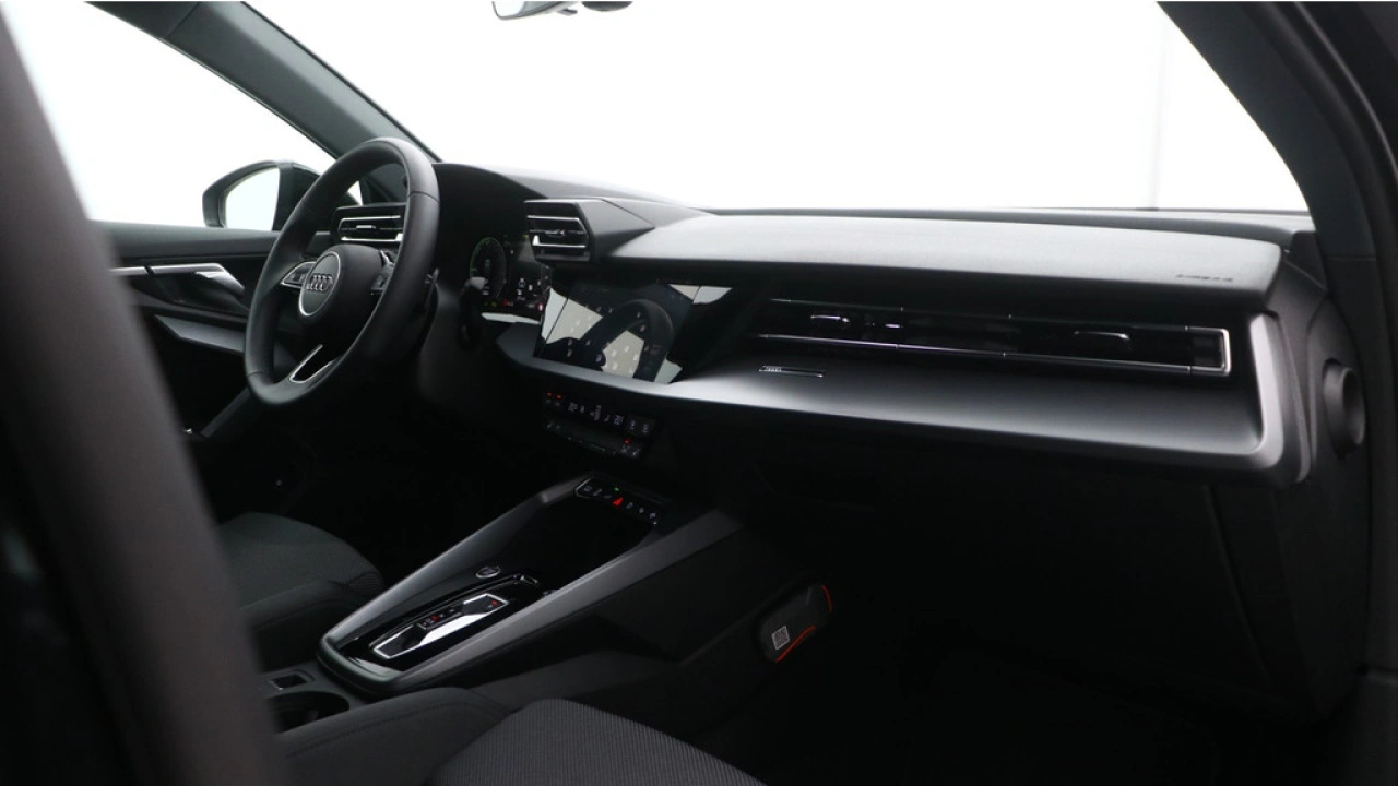 Audi A3 Sportback 40 TFSI e 204PK Advanced edition | Stoelverwarming | Camera | Carplay |