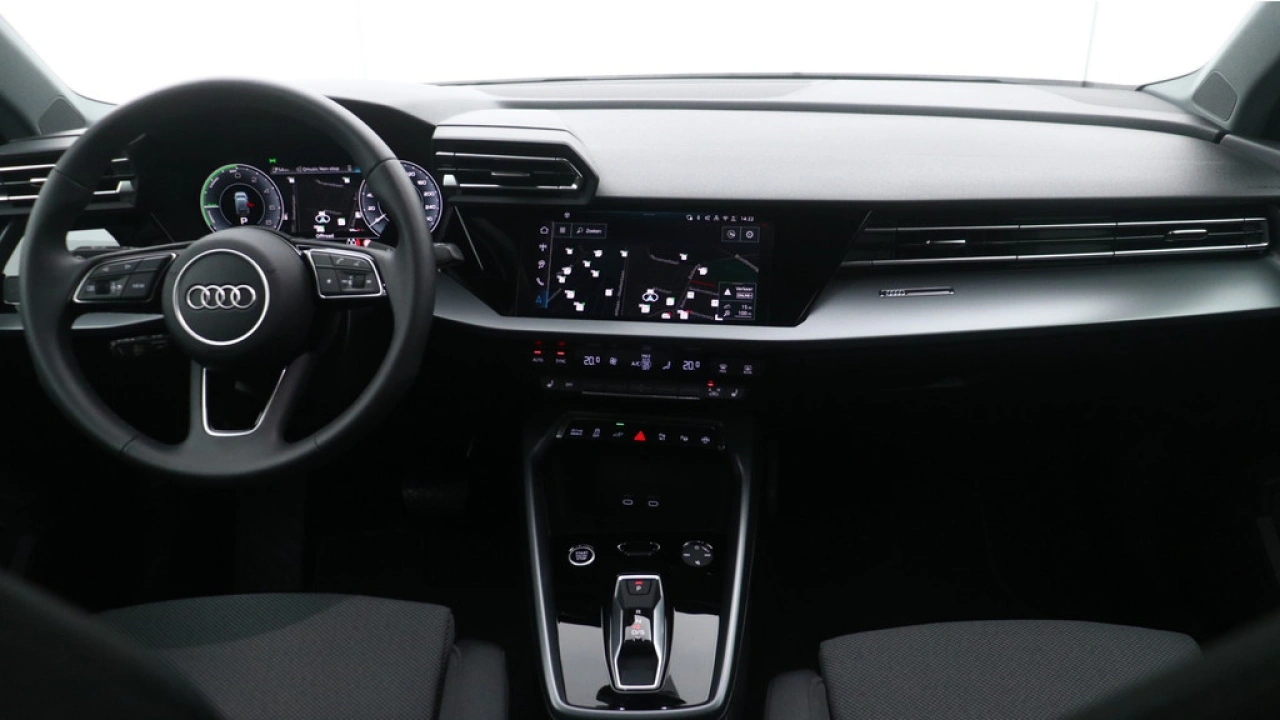 Audi A3 Sportback 40 TFSI e 204PK Advanced edition | Stoelverwarming | Camera | Carplay |