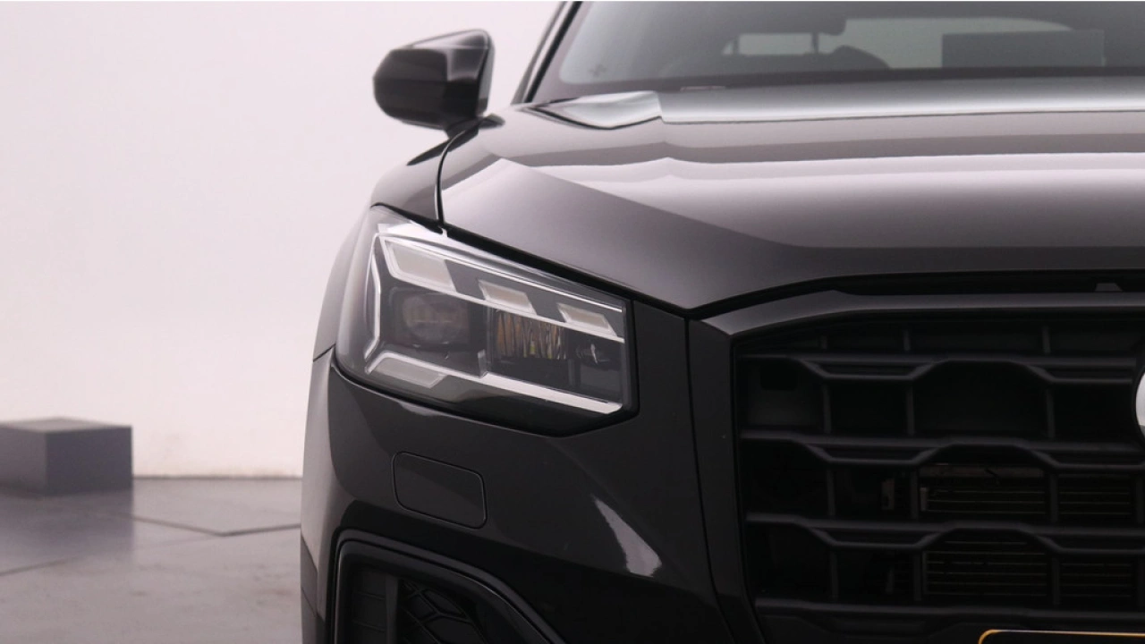 Audi Q2 35 TFSI S Edition | Adaptive cruise | Zwart optiek | LED |