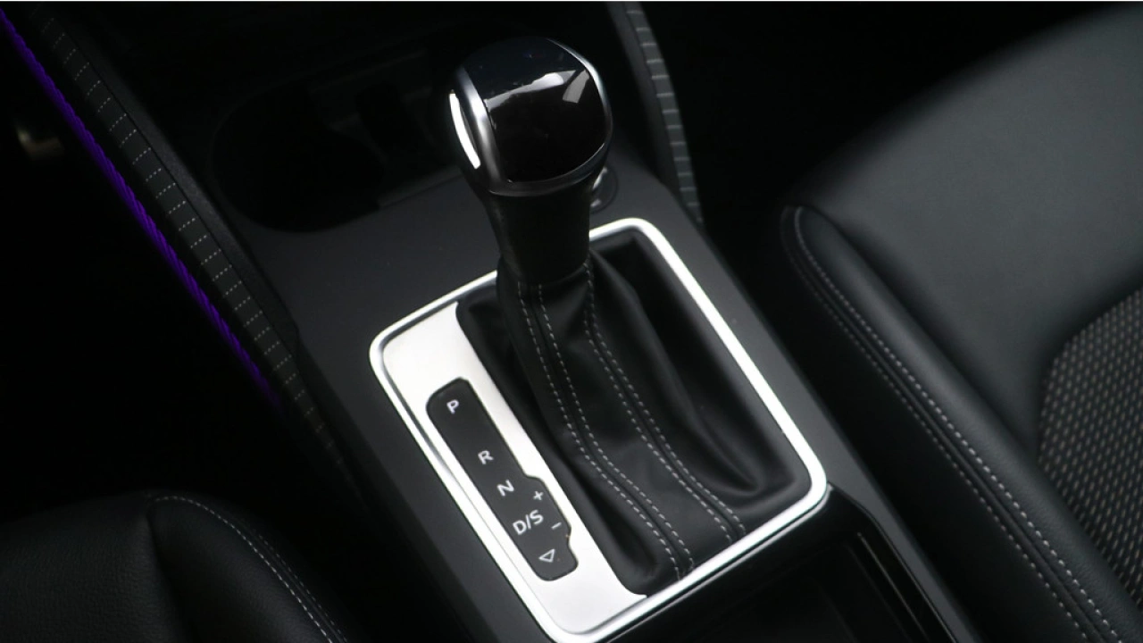 Audi Q2 35 TFSI S Edition | Adaptive cruise | Zwart optiek | LED |