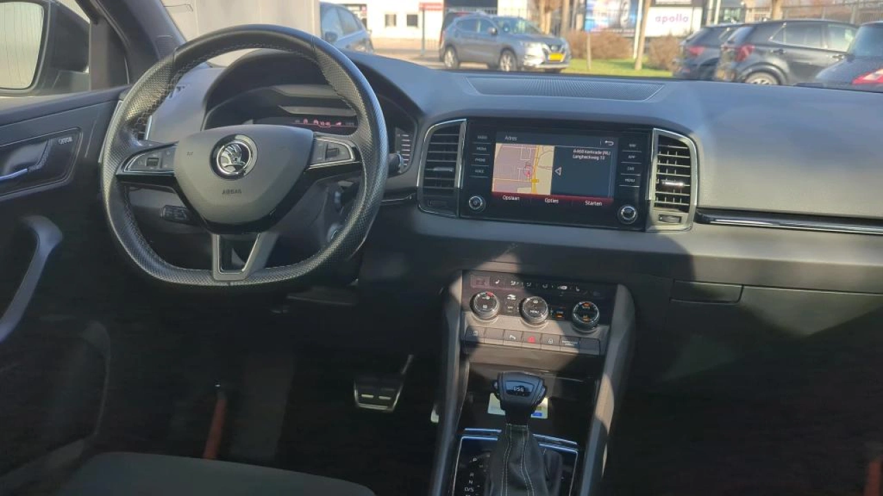 Škoda Karoq 1.5 TSI ACT Sportline Business