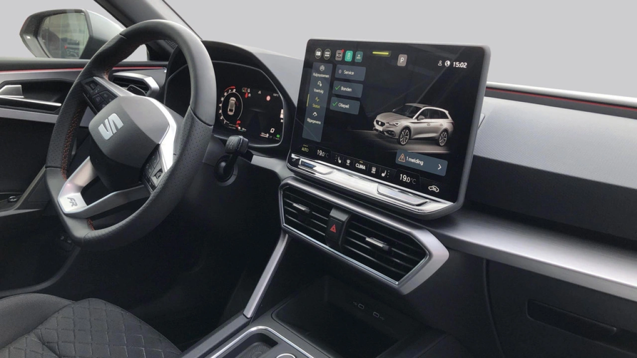 SEAT Leon Sportstourer 1.5 TSI e-Hybrid FR Business