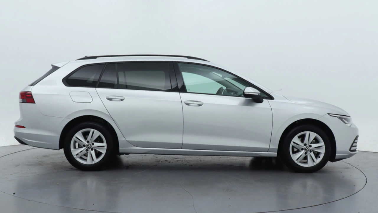 Volkswagen Golf Variant 1.0 TSI 110pk Life