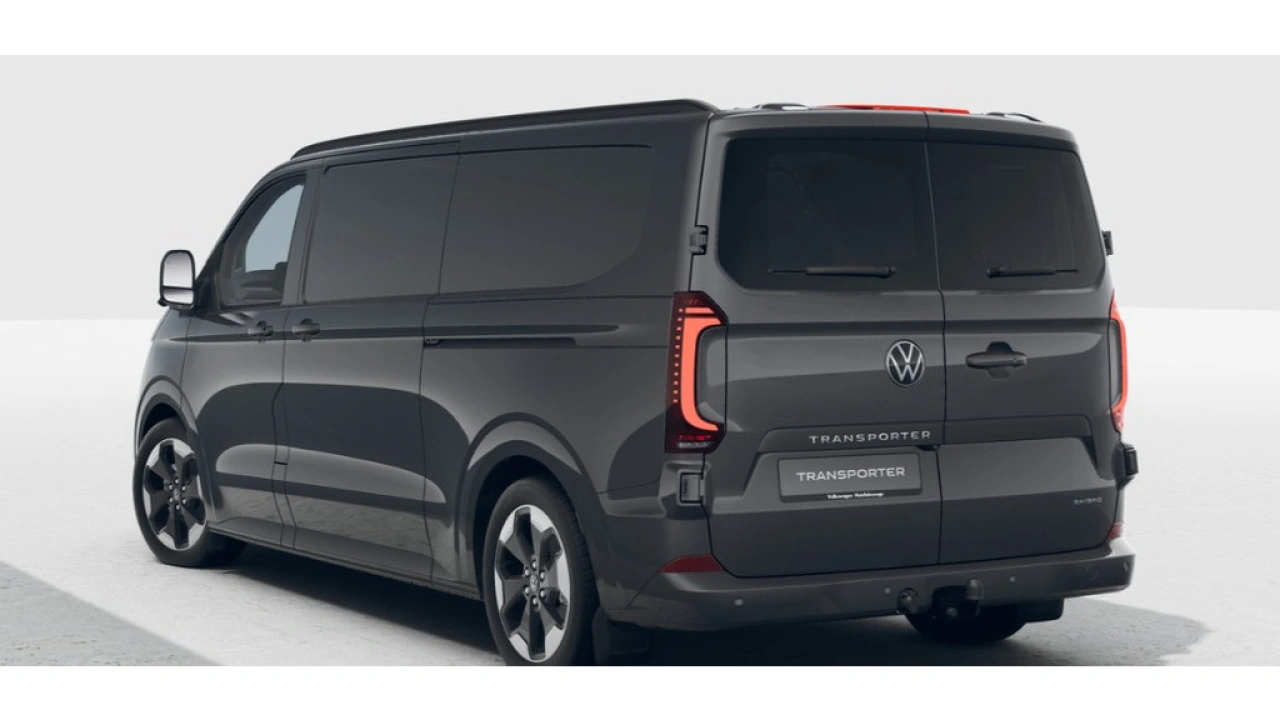 VW Bedrijfswagens Transporter L2H1 PHEV 2.5 eHybrid 233pk 16,5kWh Automaat Signature-Edition