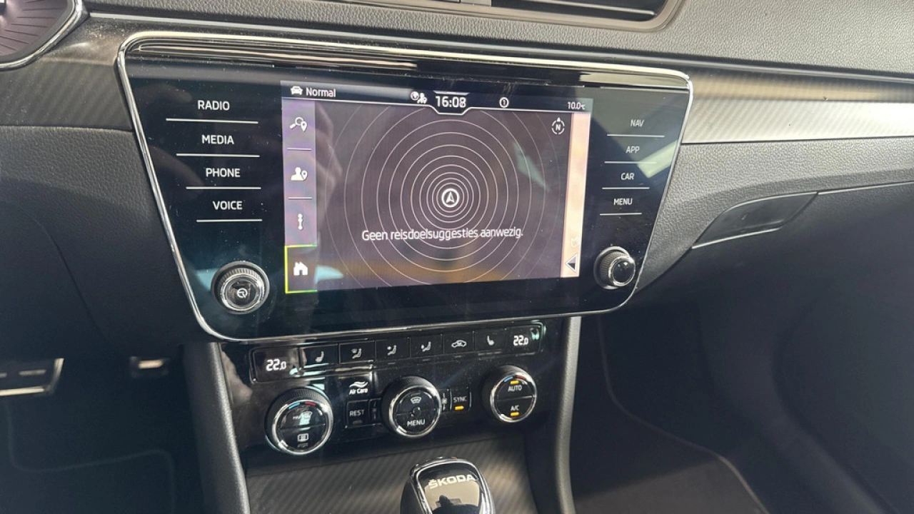 Škoda Superb Combi 1.5 TSI ACT Sportline Business