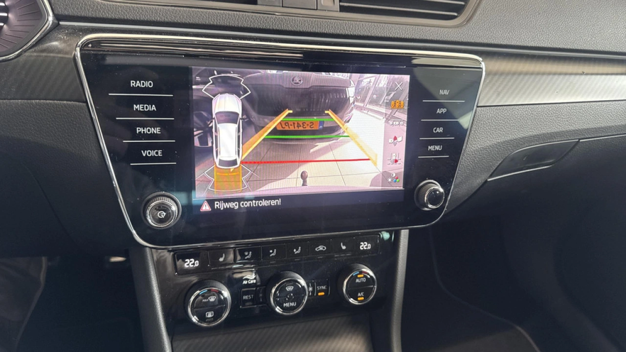 Škoda Superb Combi 1.5 TSI ACT Sportline Business