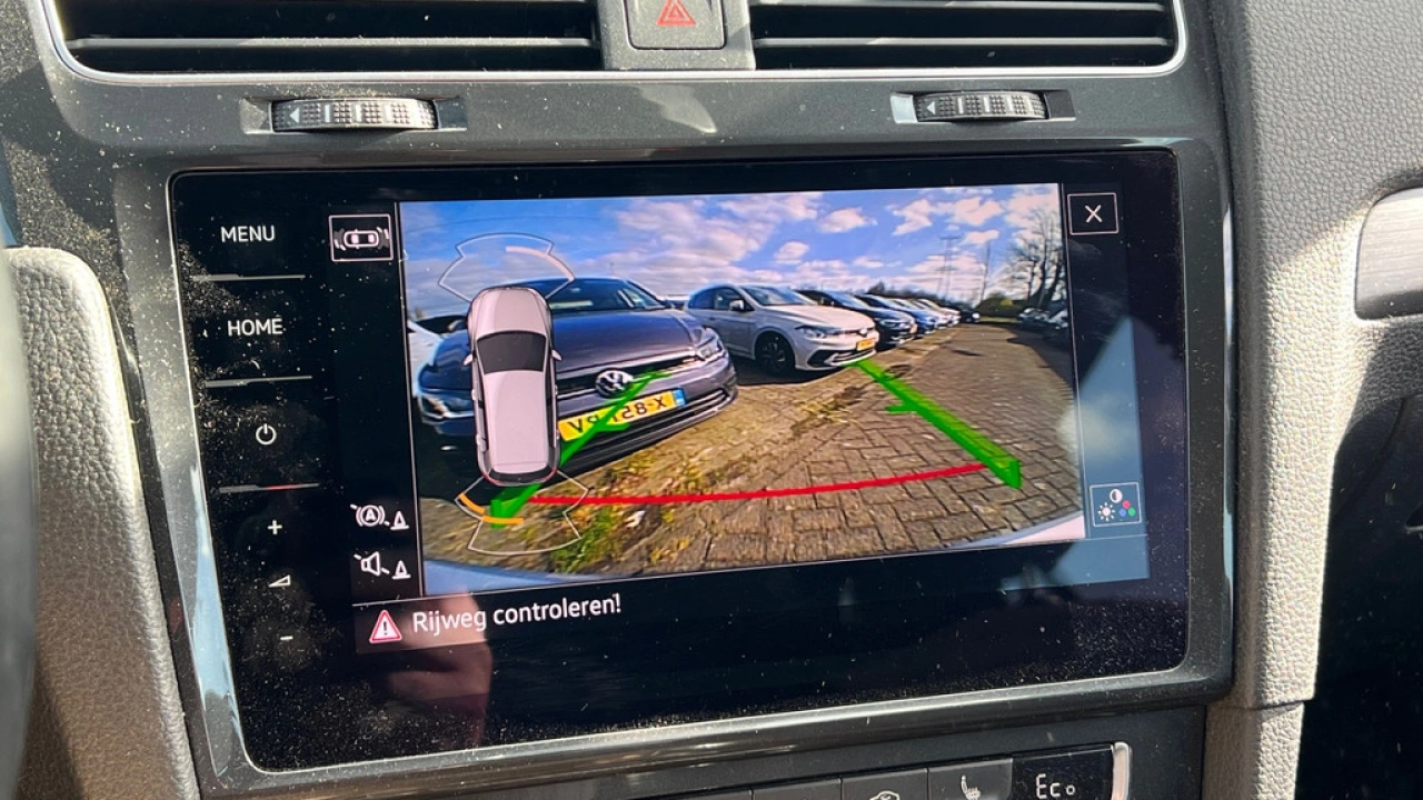 Volkswagen e-Golf Edition 36 kWh 136pk Navigatie Camera Warmtepomp