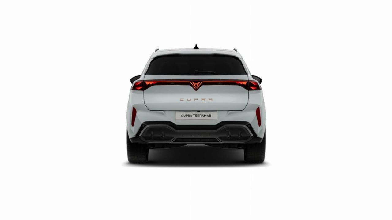 CUPRA Terramar 1.5 TSI e-Hybrid 272 6DSG VZ Performance