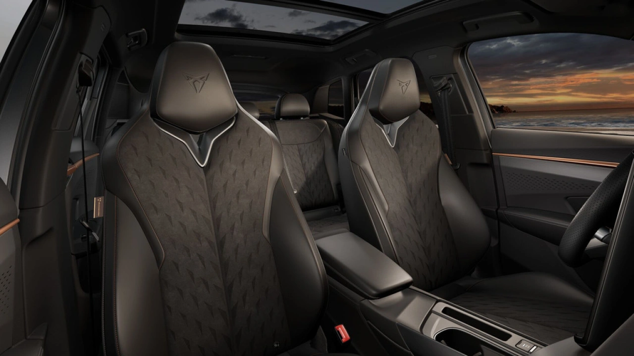 CUPRA Terramar 1.5 TSI e-Hybrid 204 6DSG Business