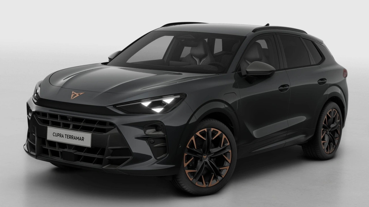 CUPRA Terramar 1.5 TSI e-Hybrid 272 6DSG VZ Performance