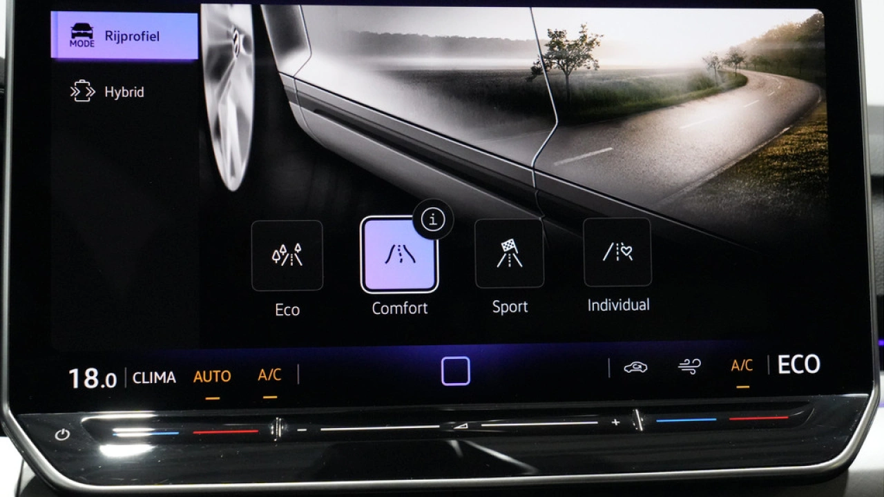 Volkswagen Golf 1.5 eHybrid 204pk PHEV Life Edition