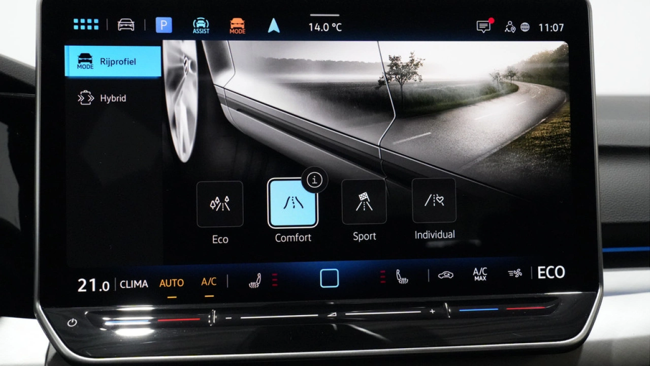 Volkswagen Golf 1.5 eHybrid 204pkPHEV Life Edition