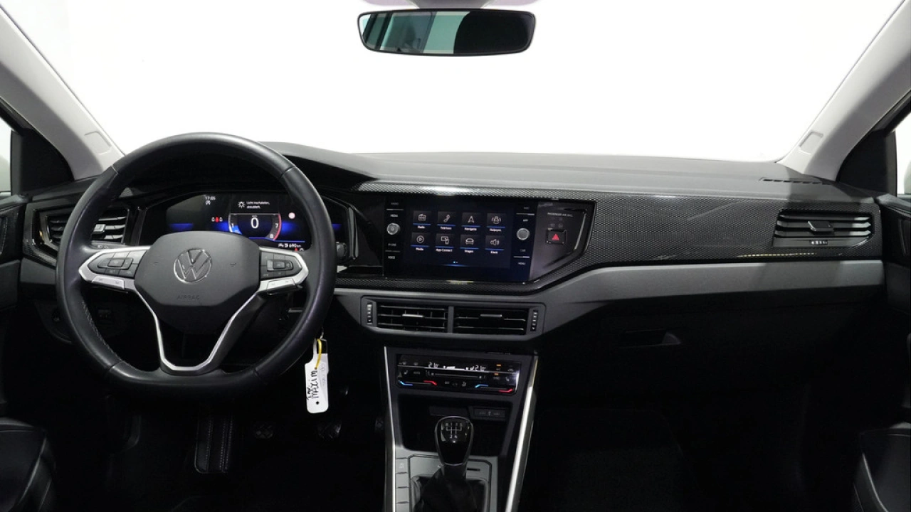 Volkswagen Polo 1.0 TSI Life Business