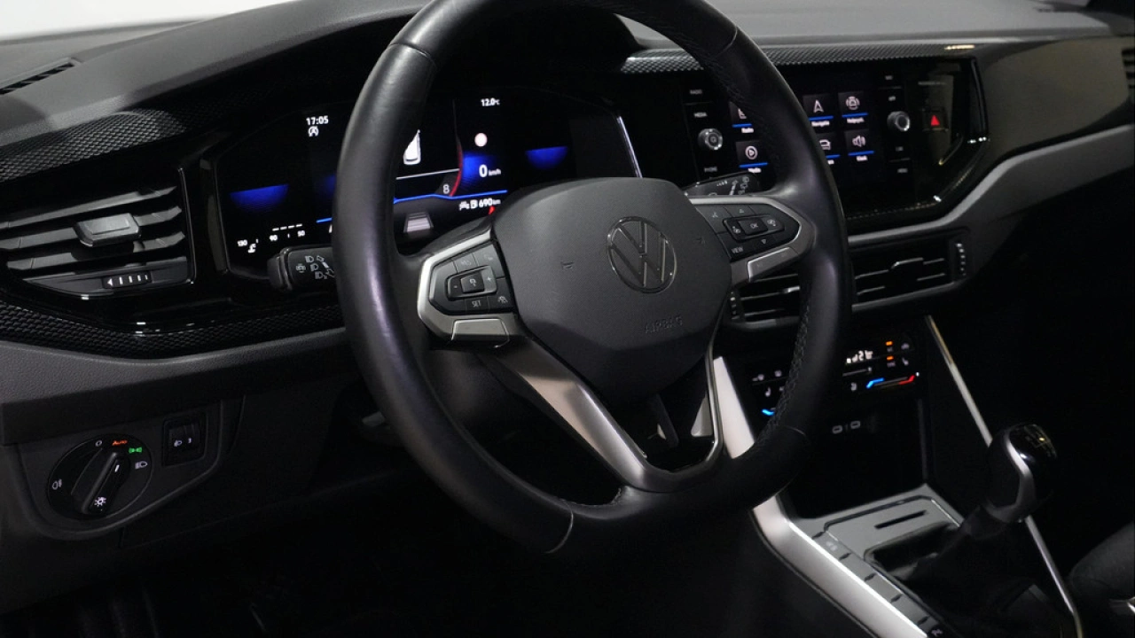 Volkswagen Polo 1.0 TSI Life Business