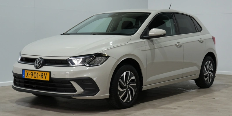 Volkswagen Polo 1.0 TSI Life Business