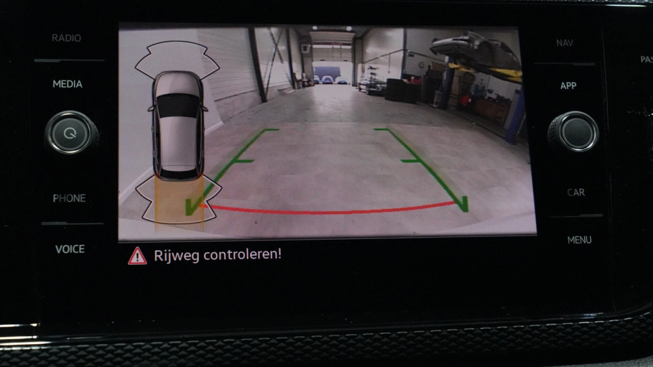 Volkswagen Polo 1.0 TSI Life Business