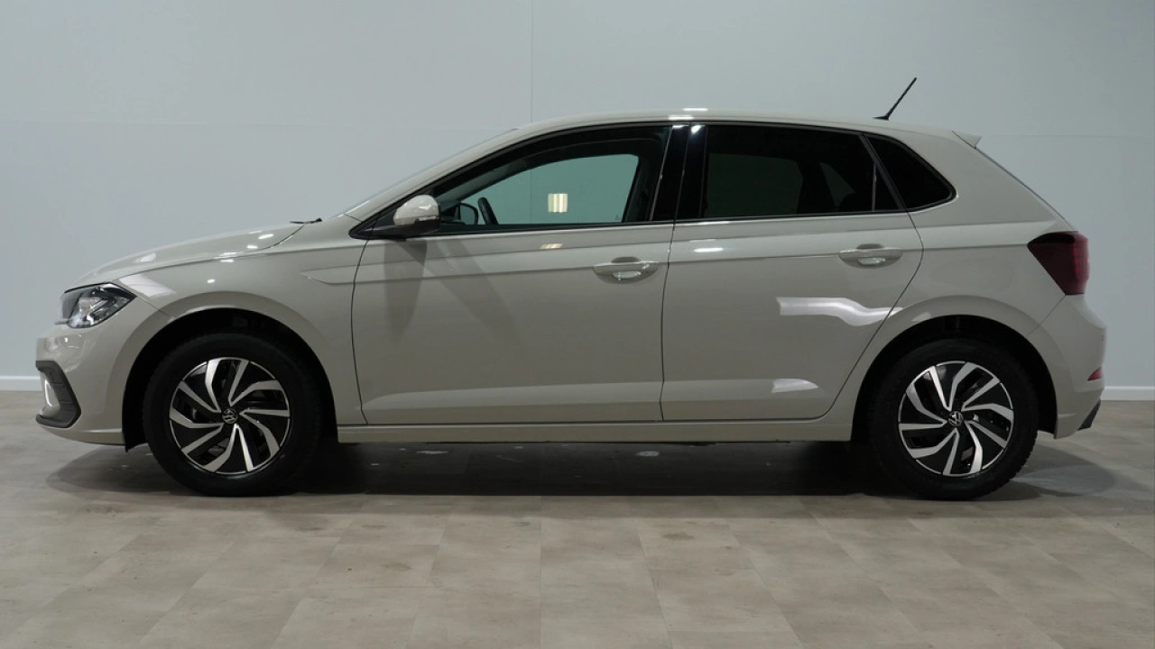 Volkswagen Polo 1.0 TSI Life Business