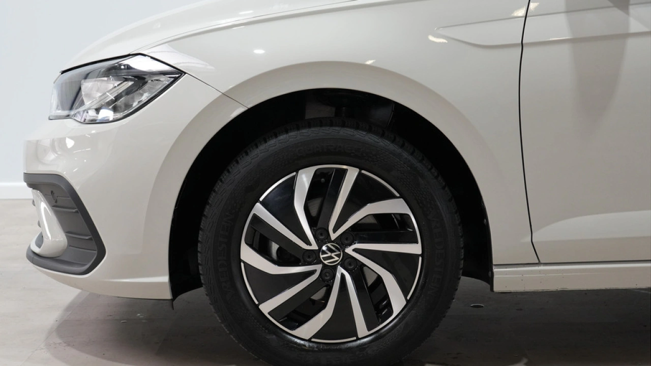 Volkswagen Polo 1.0 TSI Life Business