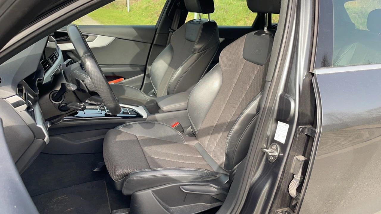 Audi A4 Avant 35 TFSI 150pk S Edition S-Tronic