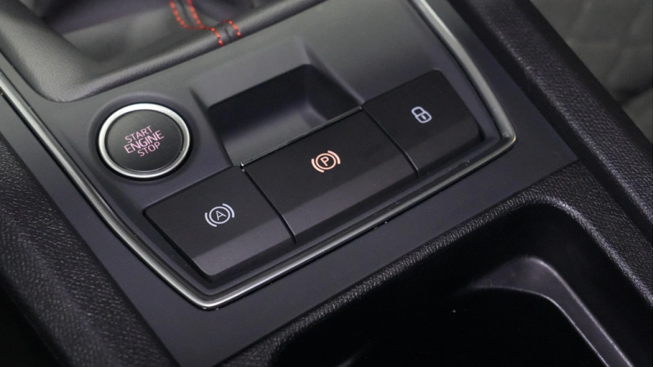 SEAT Leon 1.0 TSI FR