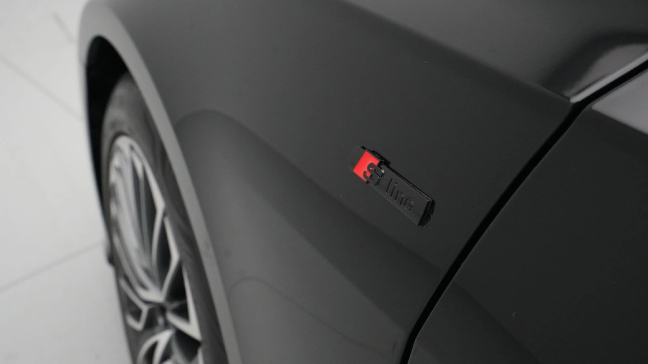 Audi A6 Avant 50 TFSI e quattro S-Line edition Competition