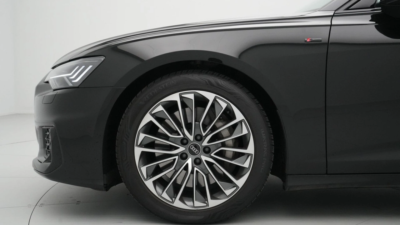Audi A6 Avant 50 TFSI e quattro S-Line edition Competition