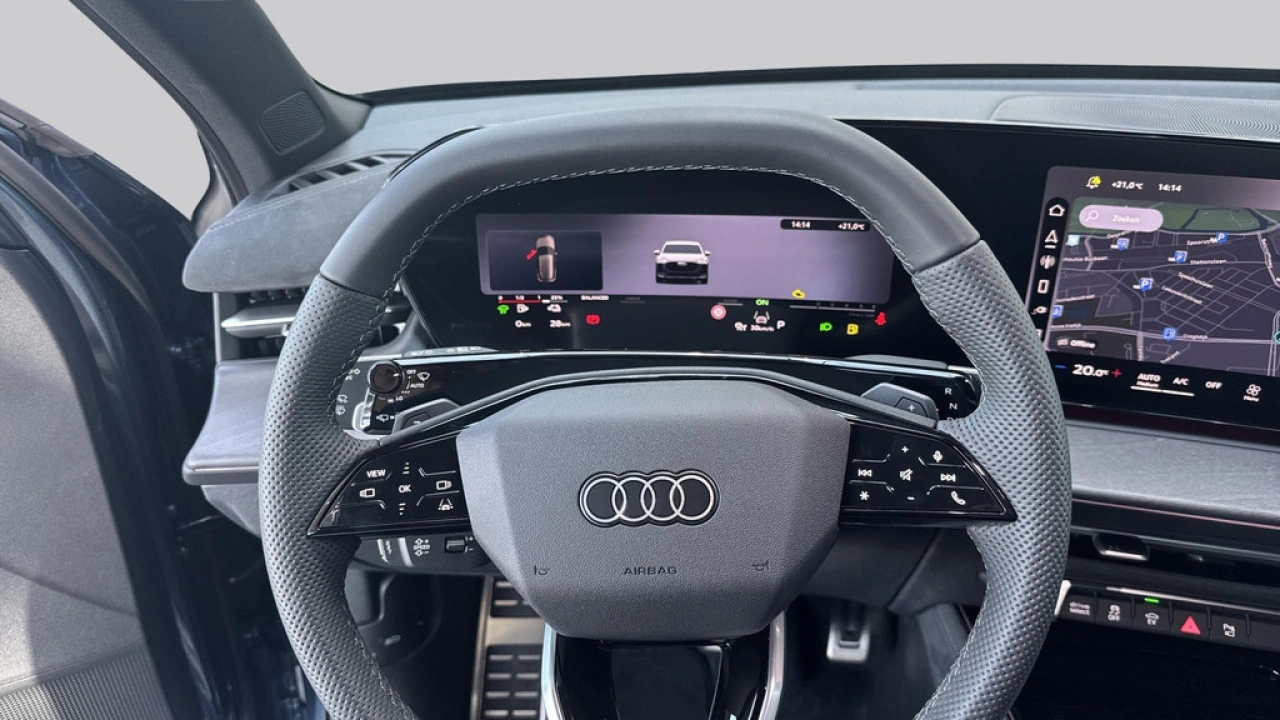 Audi Q3 1.5 200kW e-hybrid S edition Utopiablauw metallic