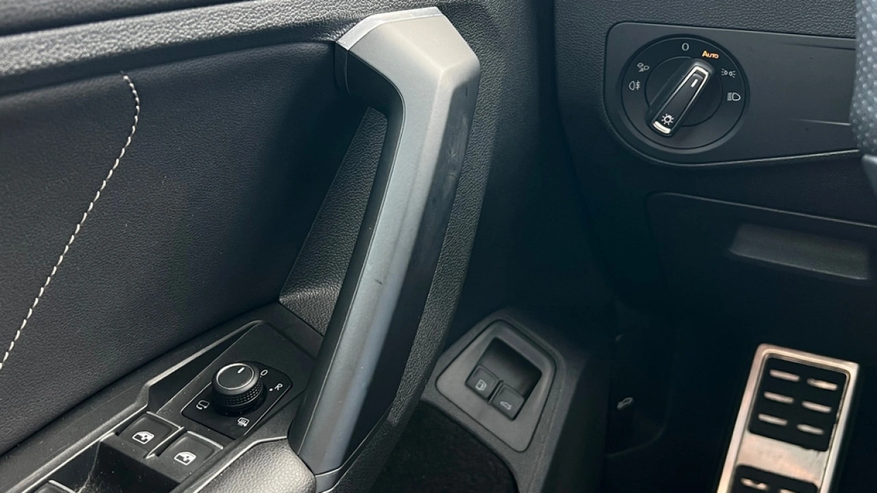 Volkswagen Tiguan 1.4 TSI 245pk DSG eHybrid R-Line Business Panoramadak Trekhaak