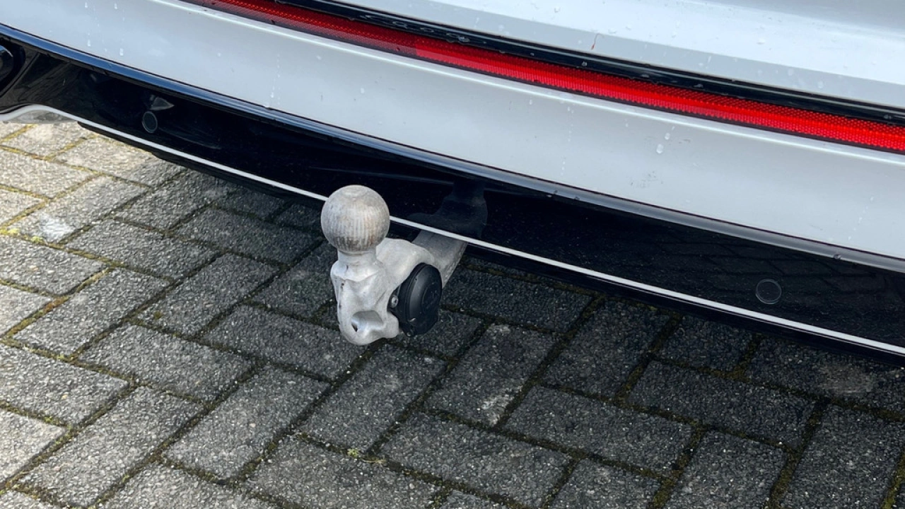 Volkswagen Tiguan 1.4 TSI 245pk DSG eHybrid R-Line Business Panoramadak Trekhaak