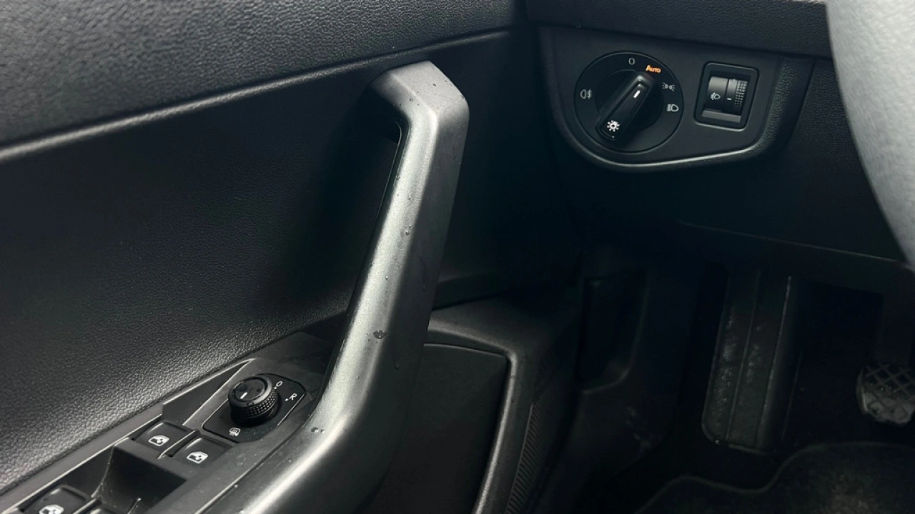 Volkswagen Polo 1.0 MPI 80pk Airco App connect Parkeersensoren achter