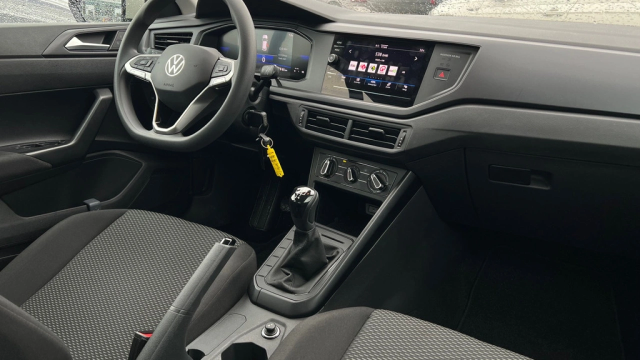 Volkswagen Polo 1.0 MPI 80pk Airco App connect Parkeersensoren achter