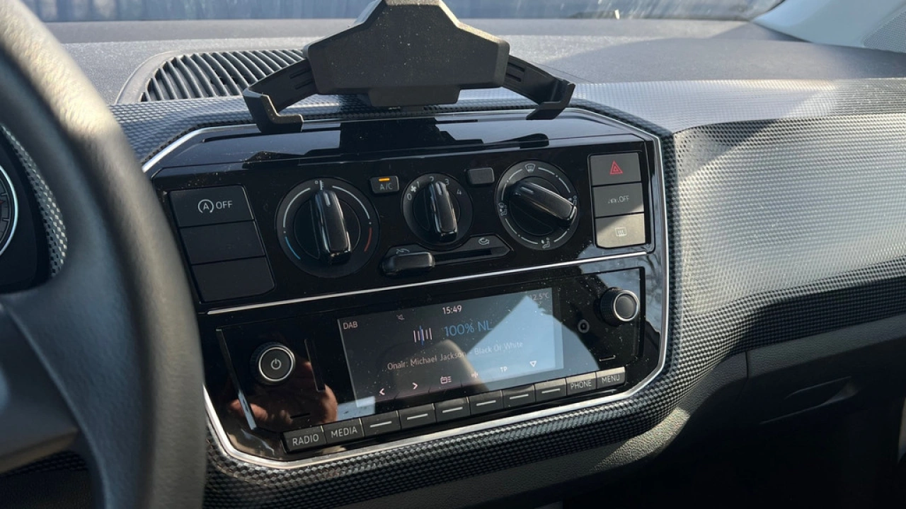 Volkswagen up! 1.0 65pk Airco bluetooth Lane Assist