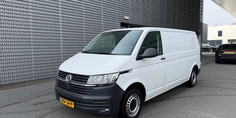 VW Bedrijfswagens Transporter L2H1 2.0 TDI 150pk DSG 3.2T Comfortline