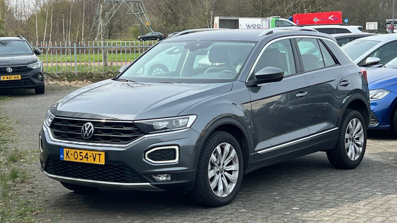 Volkswagen T-Roc 1.5 TSI 150pk Sport Navigatie