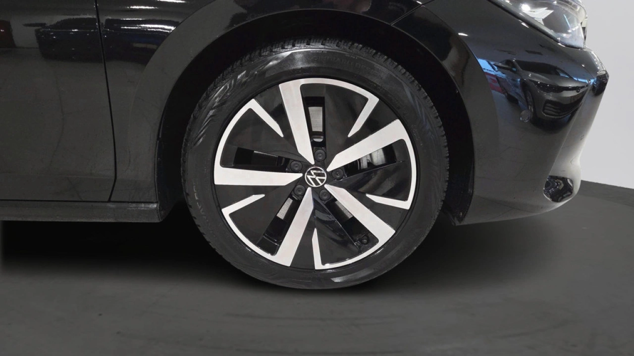 Volkswagen Passat Variant 1.5 eHybrid Business | Design Pakket | Trekhaak | Interieur Pakket |