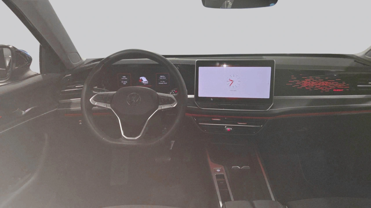 Volkswagen Passat Variant 1.5 eHybrid Business | Design Pakket | Trekhaak | Interieur Pakket |