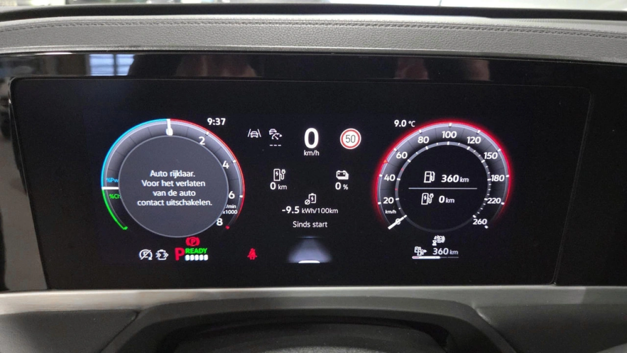 Volkswagen Passat Variant 1.5 eHybrid Business | Design Pakket | Trekhaak | Interieur Pakket |