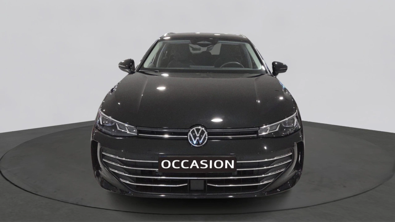 Volkswagen Passat Variant 1.5 eHybrid Business | Design Pakket | Trekhaak | Interieur Pakket |