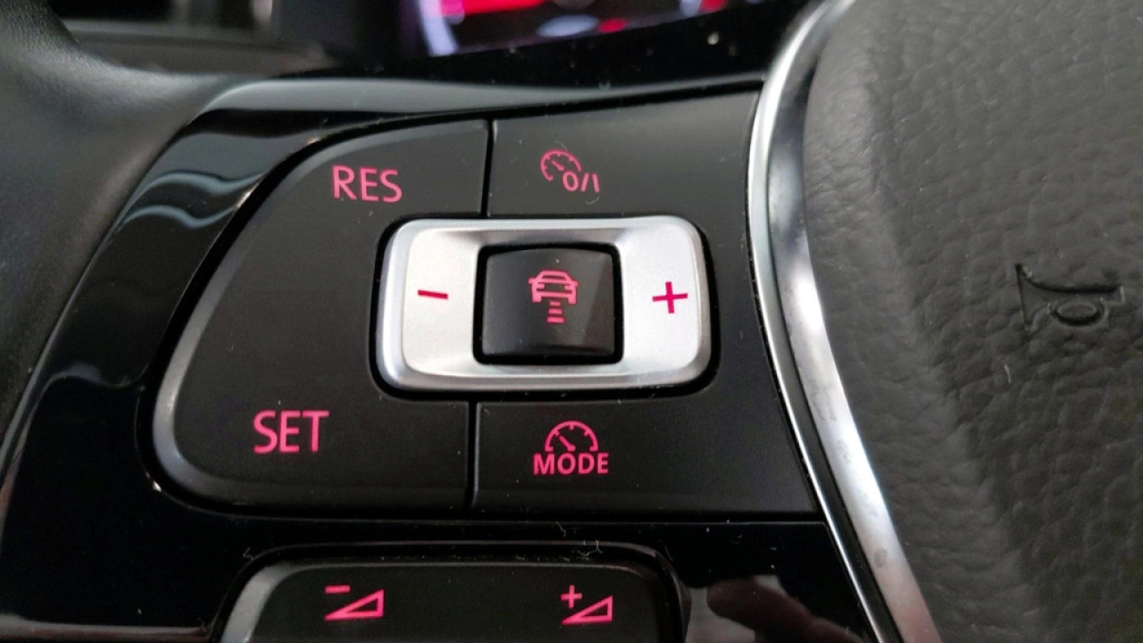 Volkswagen Polo 1.0 TSI R-Line Edition | Camera | Navigatie | Climatronic | App Connect