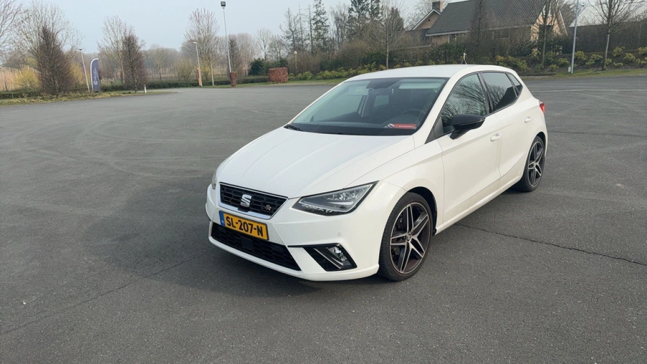 SEAT Ibiza 1.0 TSI 115pk FR Business Intense DSG