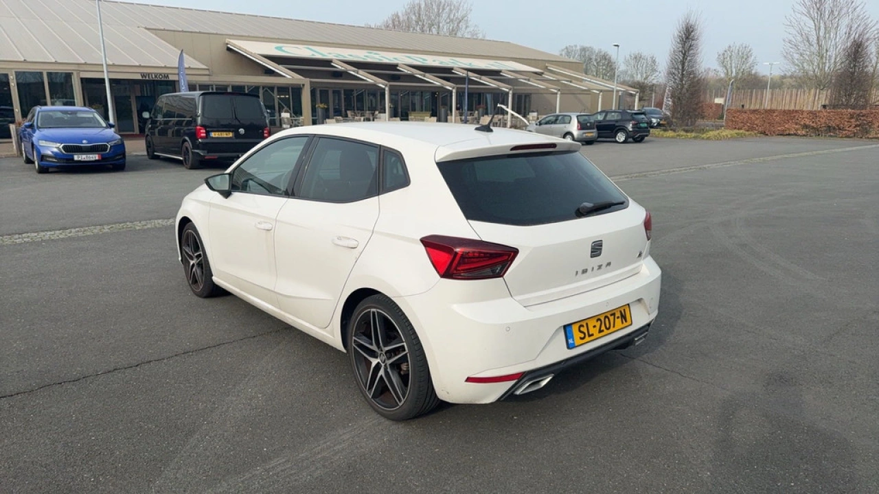 SEAT Ibiza 1.0 TSI 115pk FR Business Intense DSG